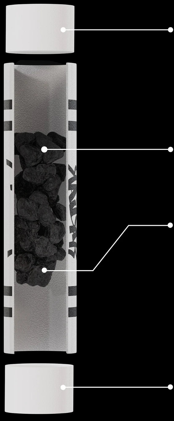 Soft Filter auseinandergezogen: zwei Cellulose-Kappen, dazwischen die Hülse mit Aktivkohle