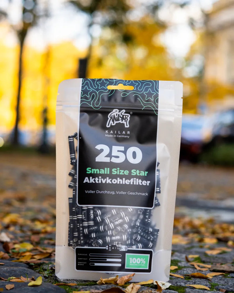 250er Star-Packung auf Herbstlaub